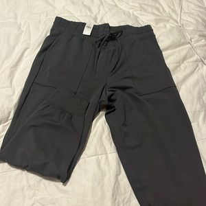 NEW WITH TAG Lou & Grey XL Charcoal Luvstretch Joggers